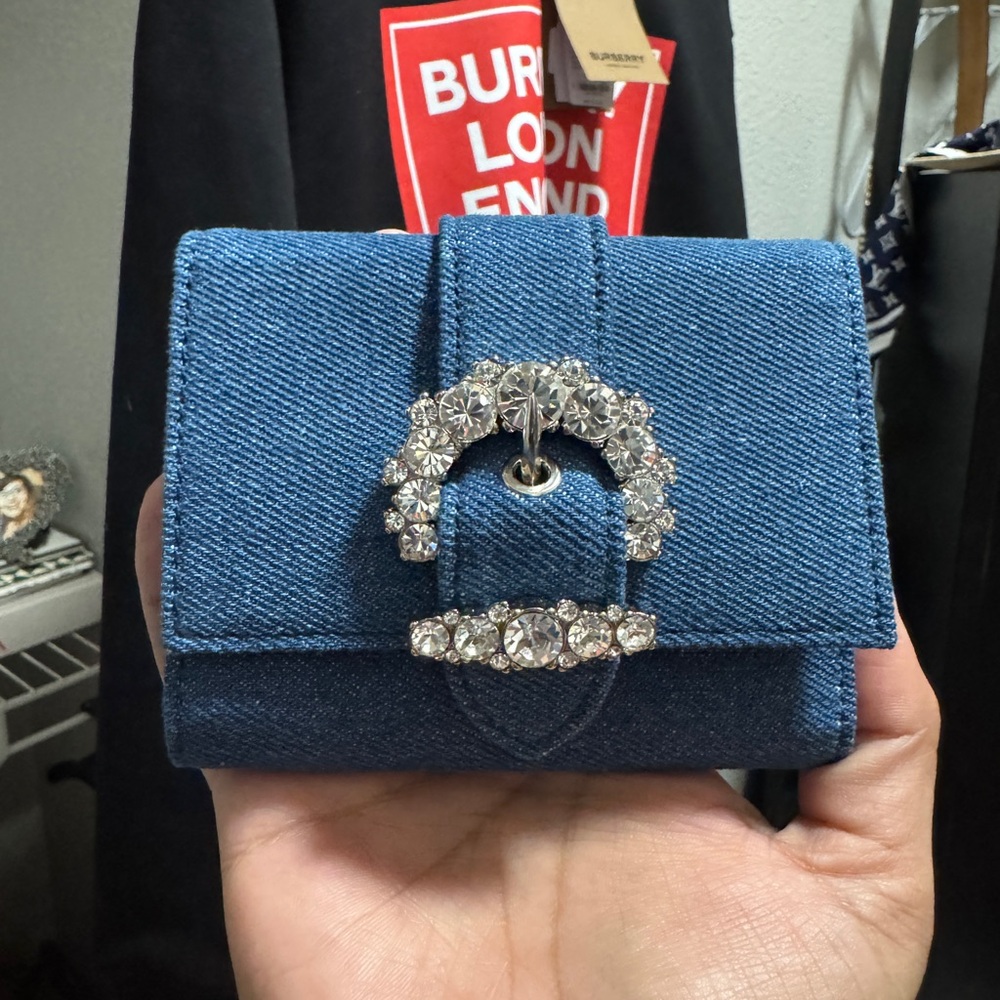 ❌❌SOLD❌❌NWT JIMMY CHOO CRYSTAL COMPACT WALLET